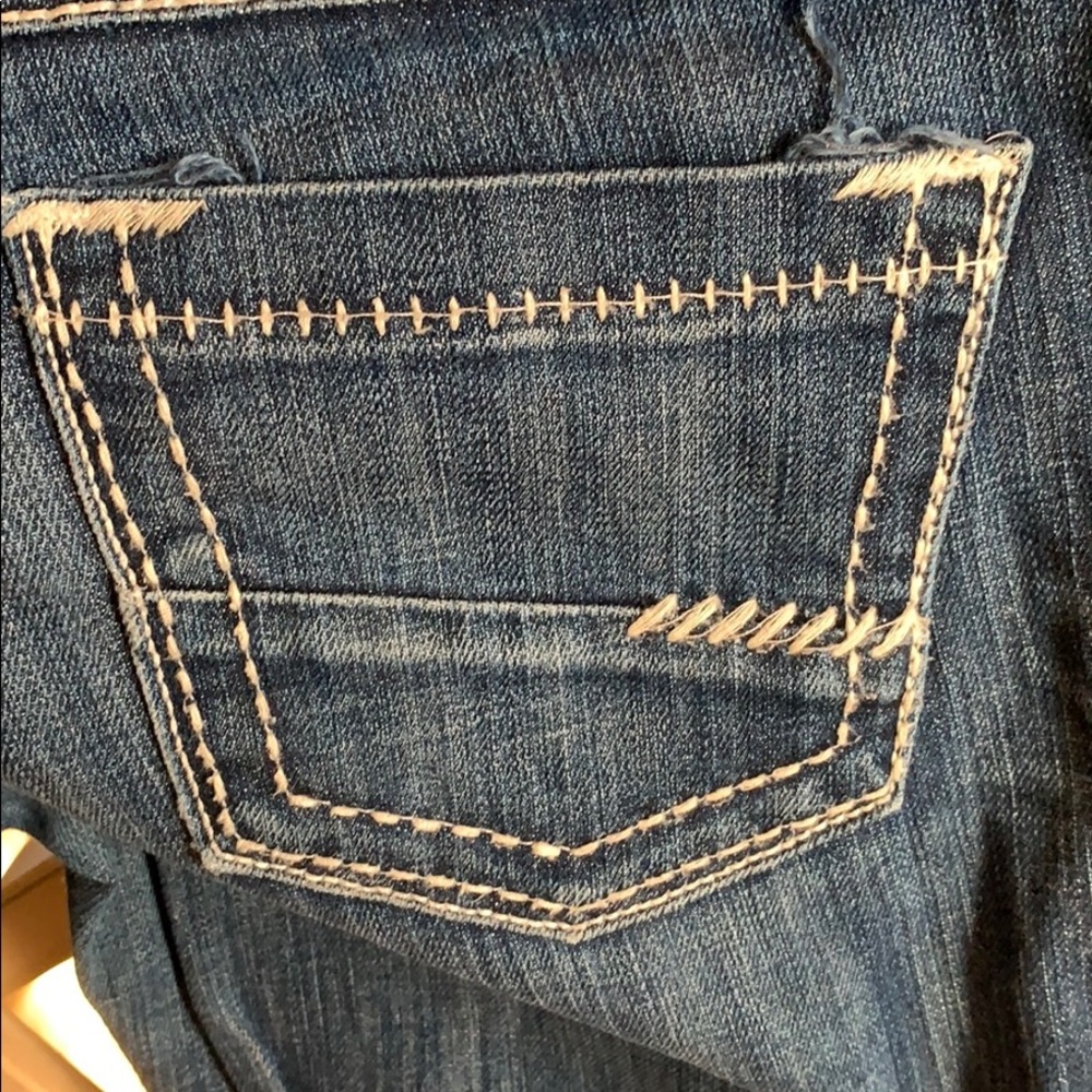 Capris - Picture 3 of 4